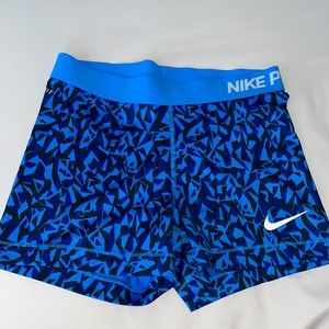 NIKE PRO SHORTS